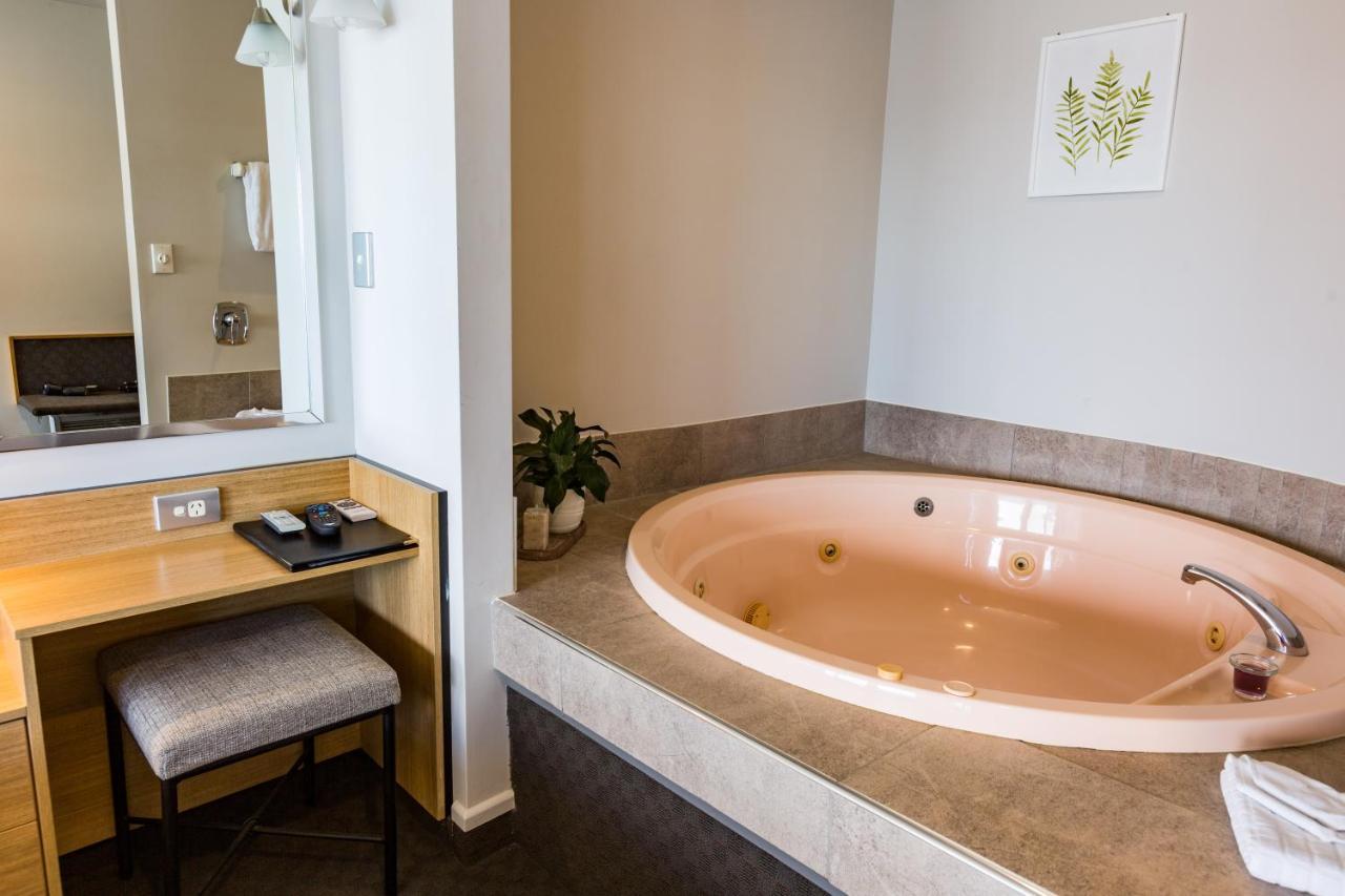 Clearwater Motor Lodge Taupo Ngoại thất bức ảnh